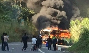 Xe cháy dữ dội sau tai nạn, nam thanh niên Hàn Quốc tử nạn