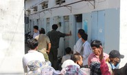 Chồng thắt cổ, vợ chết trong phòng trọ với nhiều vết máu