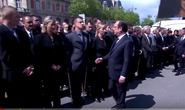 Tổng thống và thủ tướng Pháp bẽ mặt vì bị phớt lờ