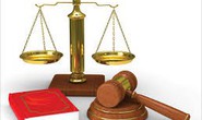 Đình chỉ giải quyết vụ án nguyên thẩm phán kiện Bộ Tư pháp
