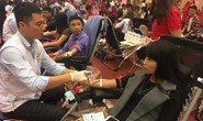 Hàng ngàn người tham gia lễ hội hiến máu