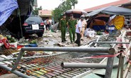 Xe biển xanh tông thương vong 4 người đang đi rửa xe