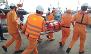 Cứu thuyền viên Trung Quốc bị đột quỵ trên biển