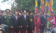 Trang trọng dâng hương Quốc Tổ Hùng Vương