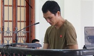Bị cáo đâm chết người khóc nức nở trước khi tòa tuyên án