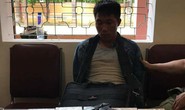 Thủ súng K59 đạn đã lên nòng vận chuyển 10 bánh heroin