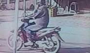 Camera của dân chụp được hình giống nghi phạm cướp ngân hàng