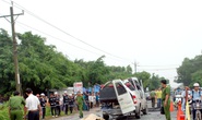 Hai xe khách tông nhau kinh hoàng, 6 người tử vong