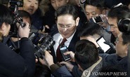 Tổng thống Hàn Quốc ép Samsung tài trợ?