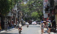 Mưa vàng giải nhiệt nắng nóng cực điểm ở Hà Nội, miền Bắc