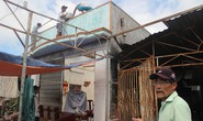 Tin đồn ác nghiệt làm người dân vùng bão thêm hoang mang