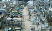 Tăng trưởng chững lại vì công nghiệp sụt giảm