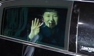 Rời Nhà Xanh, bà Park Geun-hye đối mặt với thẩm vấn