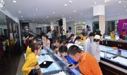 Bị bán mạnh, giá vàng SJC vẫn cao hơn thế giới