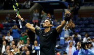 Federer thoát hiểm, Nadal vào vòng 3 Mỹ mở rộng