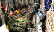 Cận cảnh trong máy bay C-17 đưa bệnh viện dã chiến Việt Nam đến Nam Sudan