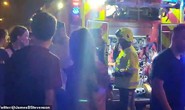 Hỗn loạn vì bom khói, 4 người bị thương trong đêm nhạc Lil Pump