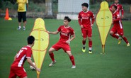Chân đá Myanmar, đầu lo tránh Thái Lan