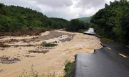 Khánh Hòa: Cầu sập, cô lập nhiều nơi do ảnh hưởng bão số 9