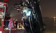 Ô tô lao từ cầu Chương Dương xuống sông: Tìm thấy xe Mercedes và 2 nạn nhân bên trong