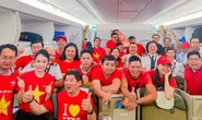 CĐV nhuộm đỏ 6 chuyến bay sang Malaysia tiếp lửa tuyển Việt Nam