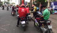 Cuộc đọ sức giữa taxi truyền thống và ứng dụng gọi xe ngày càng khốc liệt