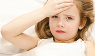 Trẻ nhức đầu là dấu hiệu bệnh gì?