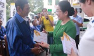 Động viên, tặng quà Tết đoàn viên nghiệp đoàn xe ôm quận 1, TP HCM