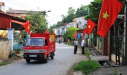 Treo cờ đón tết, 2 vợ chồng bị điện giật nhập viện