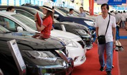 Bịt lối xe nhập khẩu!