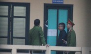 Trịnh Xuân Thanh và em trai ông Đinh La Thăng đến tòa riêng rẽ
