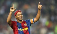 Ronaldinho chính thức giải nghệ
