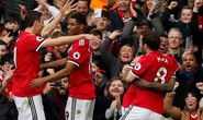 M.U - Liverpool 2-1: Klopp chê trọng tài, Mourinho đá xéo bình luận viên