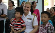Thủy thủ tàu sân bay Mỹ giao lưu cảm động với làng trẻ em SOS Đà Nẵng