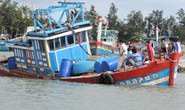 Tàu cá bị chìm ở  Hoàng Sa, 8 ngư dân được cứu vớt