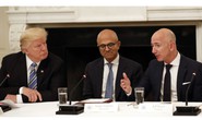 Vì sao ông Trump thích công kích Amazon?