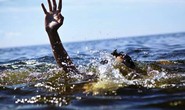 Quảng Ngãi: Tắm sông, 2 học sinh chết đuối