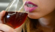 Gặp bạn nữ mới quen, người đàn ông tố mình bị gài bẫy