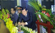 Nguyên Chủ tịch nước Trương Tấn Sang tiễn biệt GS Phan Huy Lê