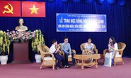 Trao 134 suất học bổng cho con CNVC-LĐ