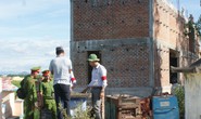 Bình Định: Cưỡng chế nhà “quan” thôn xây trên đất lấn chiếm