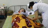 Cô giáo bị đánh thủng màng nhĩ liên tục ngất xỉu