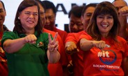 Ông Duterte mở lời nghỉ hưu, con gái hành động lạ lùng