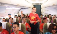 CĐV nhuộm đỏ các chuyến bay sang Jakarta tiếp lửa cho Olympic Việt Nam