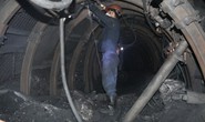 2 công nhân bị vùi lấp trong hầm lò