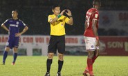Hủy bàn thắng của B.Bình Dương là đúng nhưng tổ trọng tài vẫn mất điểm nghiêm trọng