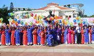 TP HCM: Ấm áp lễ cưới tập thể công nhân
