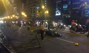 Hà Nội: Thanh sắt công trình rơi, cô gái trẻ đi xe máy tử vong