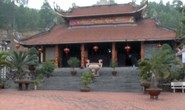 Khách Trung Quốc vào chùa, lập hòm công đức thu 200.000 đồng/người