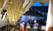 Đang ăn đám cưới, 15 người bị tường sập đè chết